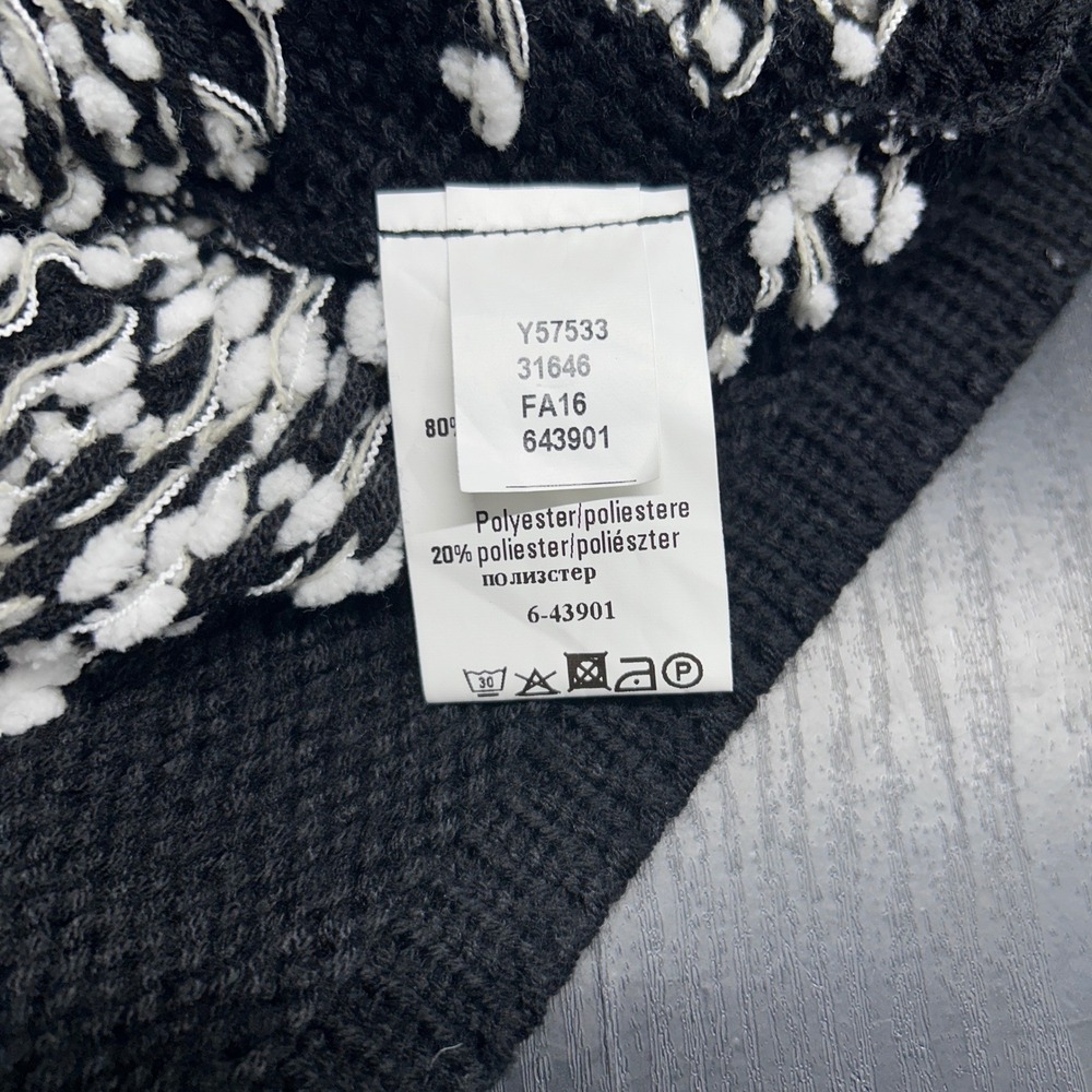 Venus Hooded Cardigan Women Size M Black White Geometric Excellent Longline Zip - Picture 12 of 12